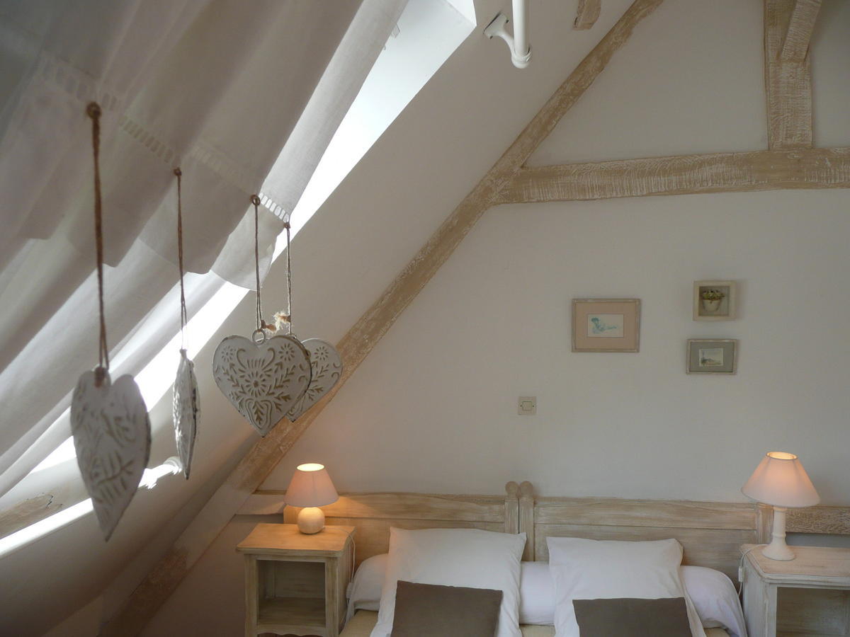 Manoir De Bois En Ardres B&B 객실 사진