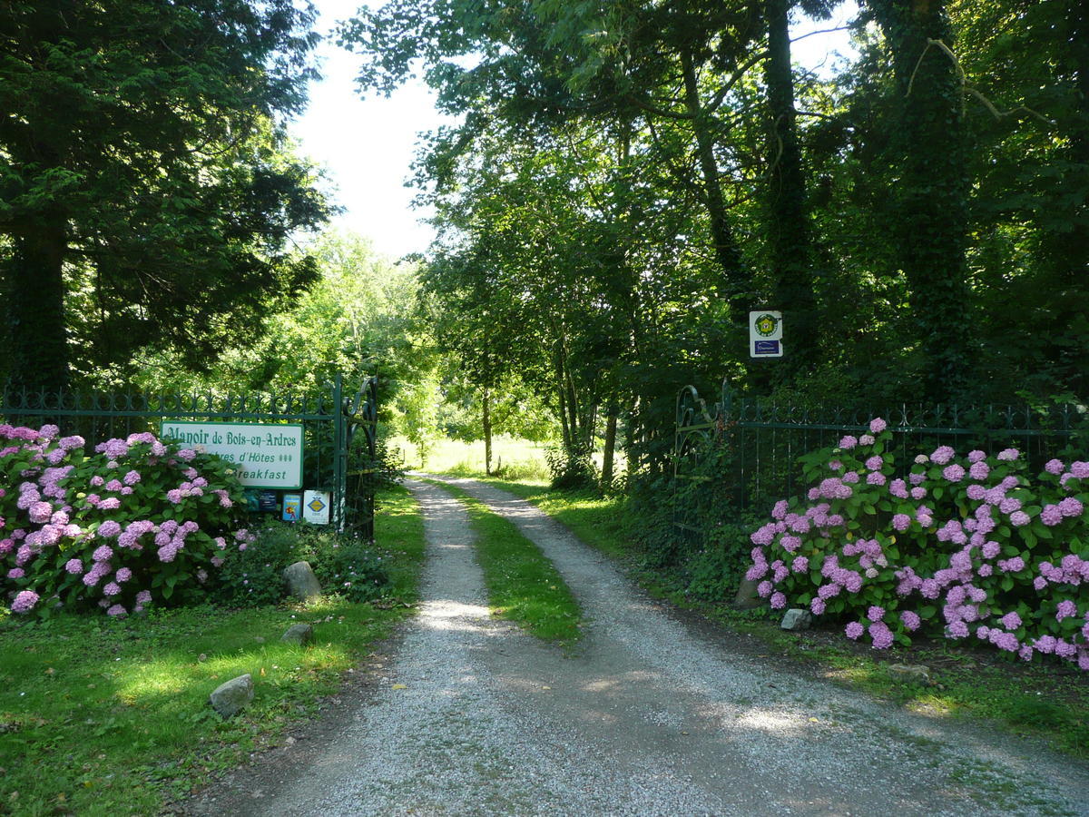 Manoir De Bois En Ardres B&B 외부 사진