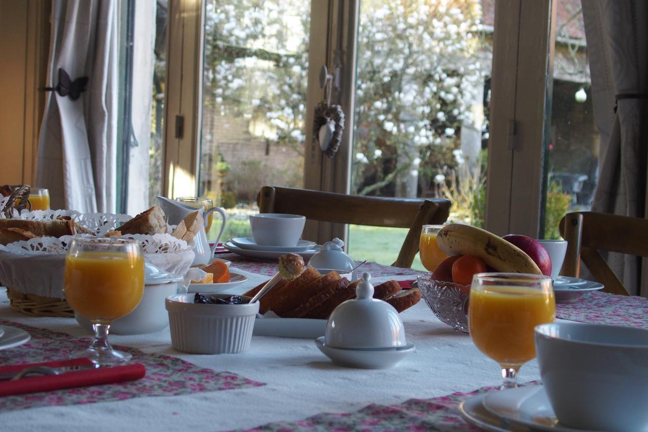 Manoir De Bois En Ardres B&B 외부 사진